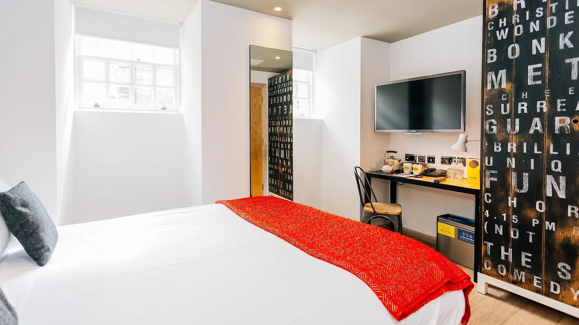 Stay Central Hotel Edinburgh 3*,